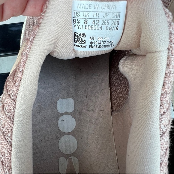 Adidas Ultra Boost - Picture 7 of 7